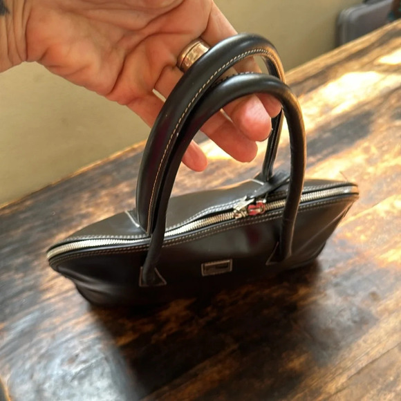 Vintage Dooney and Bourke zip zip satchel black leather Parasole rubber bottom - Picture 9 of 16